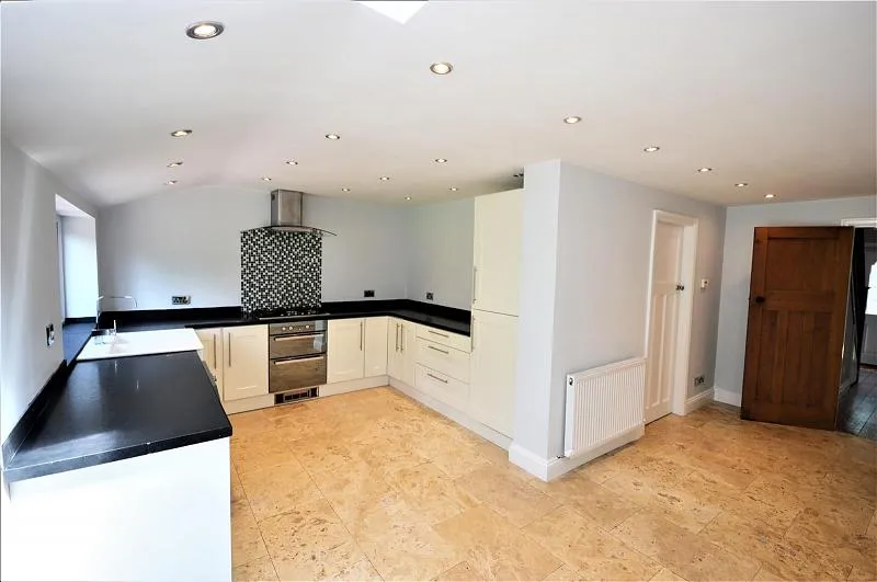 Highfield Avenue, Warrington, photo 5