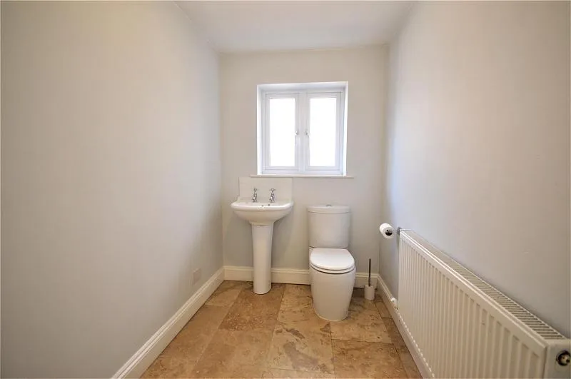 Highfield Avenue, Warrington, photo 7
