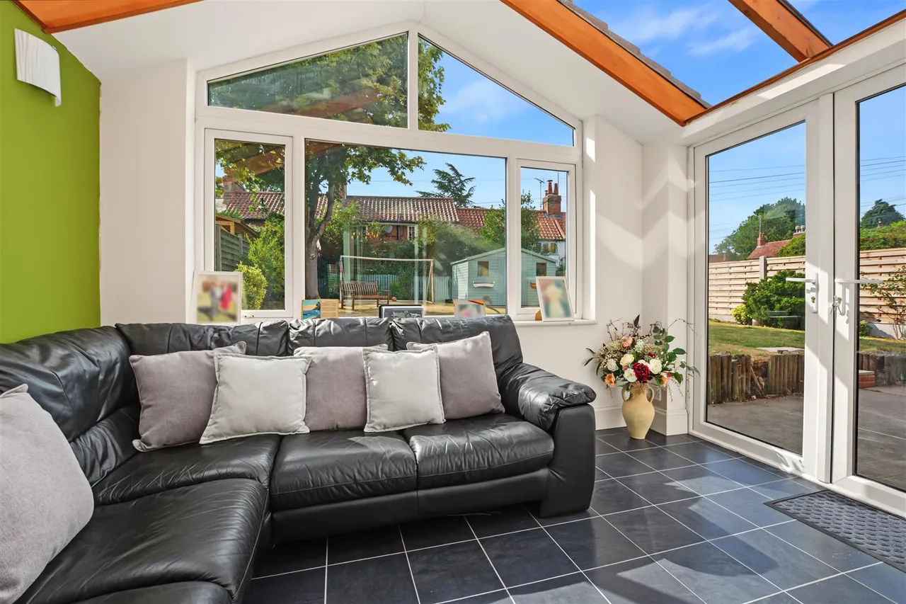 Pinfold Close, Woodborough, NG14, photo 4