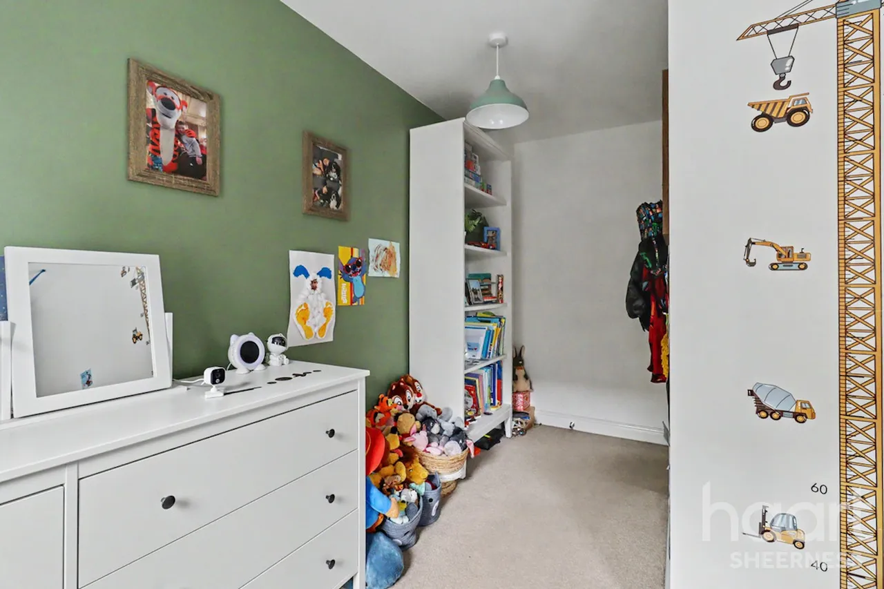 Hazel Avenue, Minster, ME12, photo 11