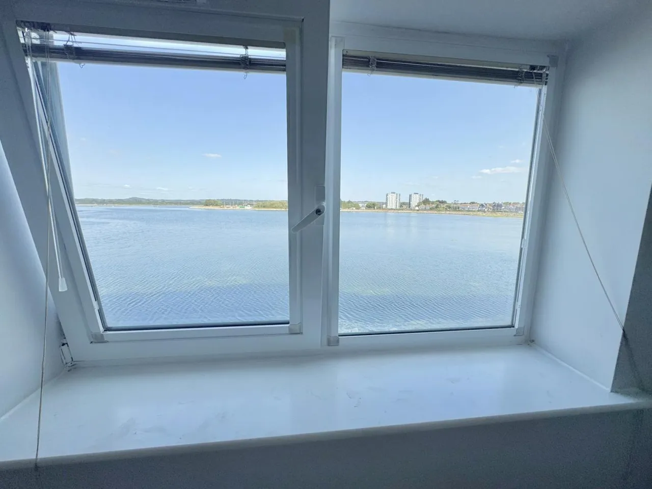 Lifeboat Quay, BH15, photo 14