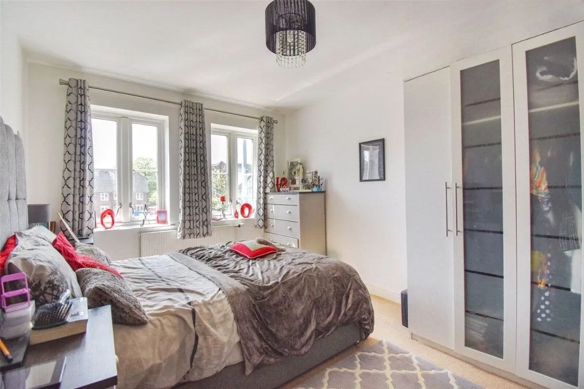 Coppice Square, Aldershot, Hampshire, GU12 4GD, photo 3