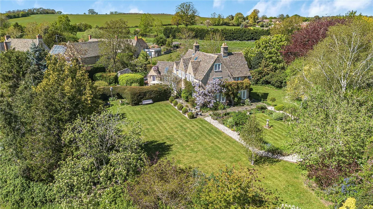 7 bed property for sale, Cassington Road, Yarnton, OX5