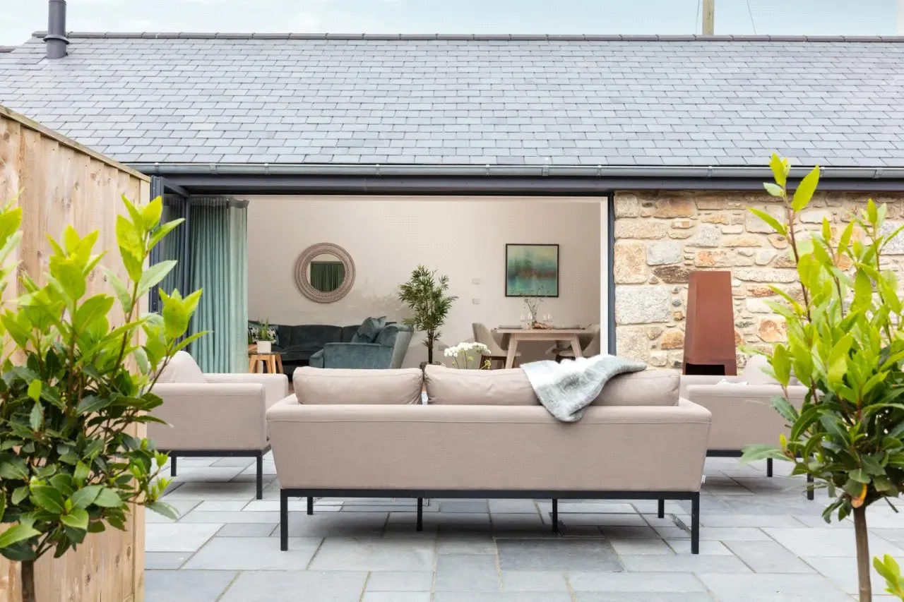 3 bed barn conversion for sale — Coswinsawsin Lane, Carnhell Green, Camborne, Cornwall, TR14 0LW