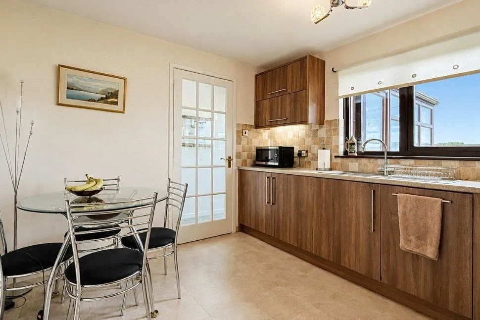 Smiddy Court, Tomintoul, Moray, AB37, photo 6
