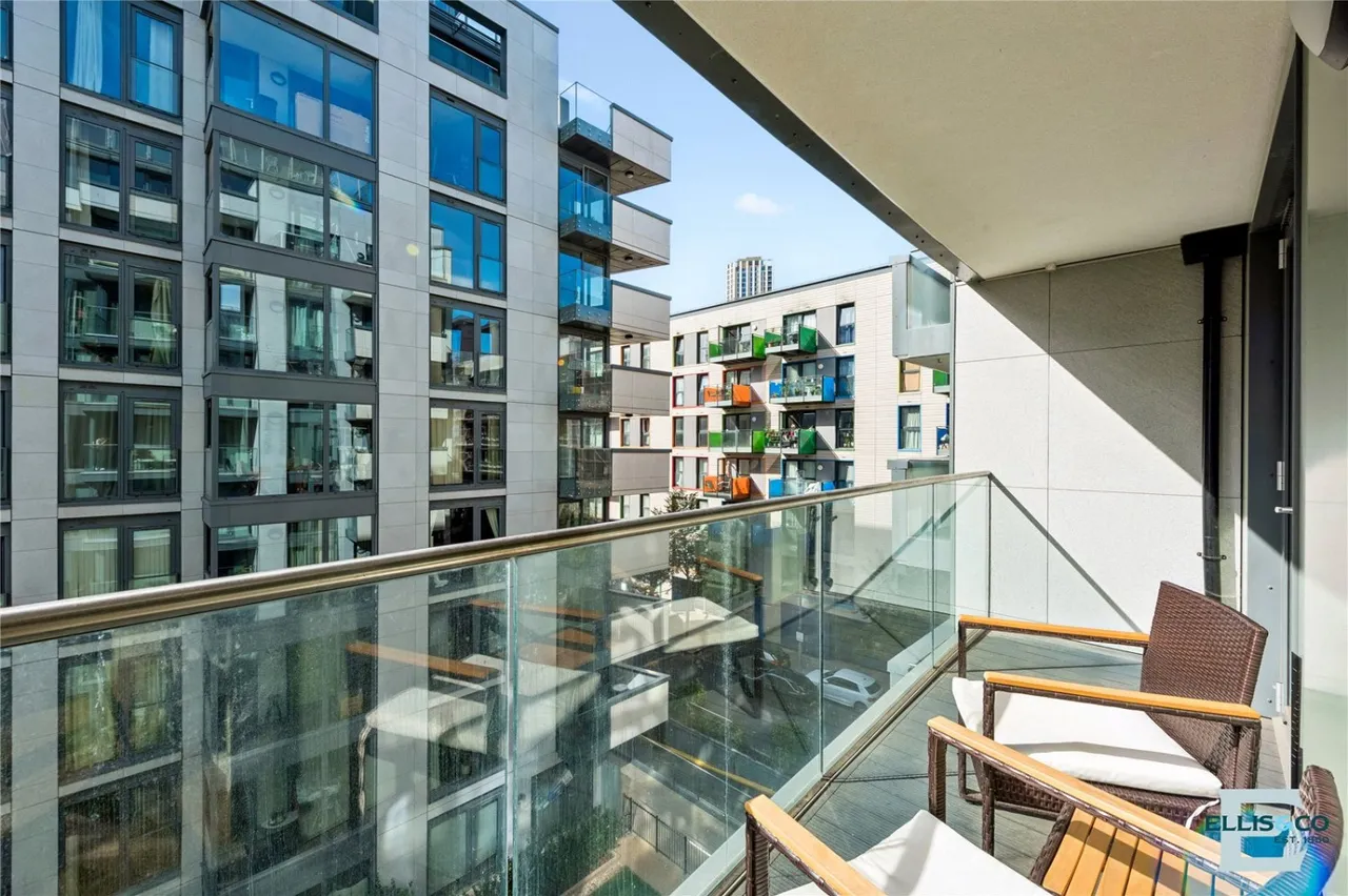 Waterside Way, London, N17, photo 11