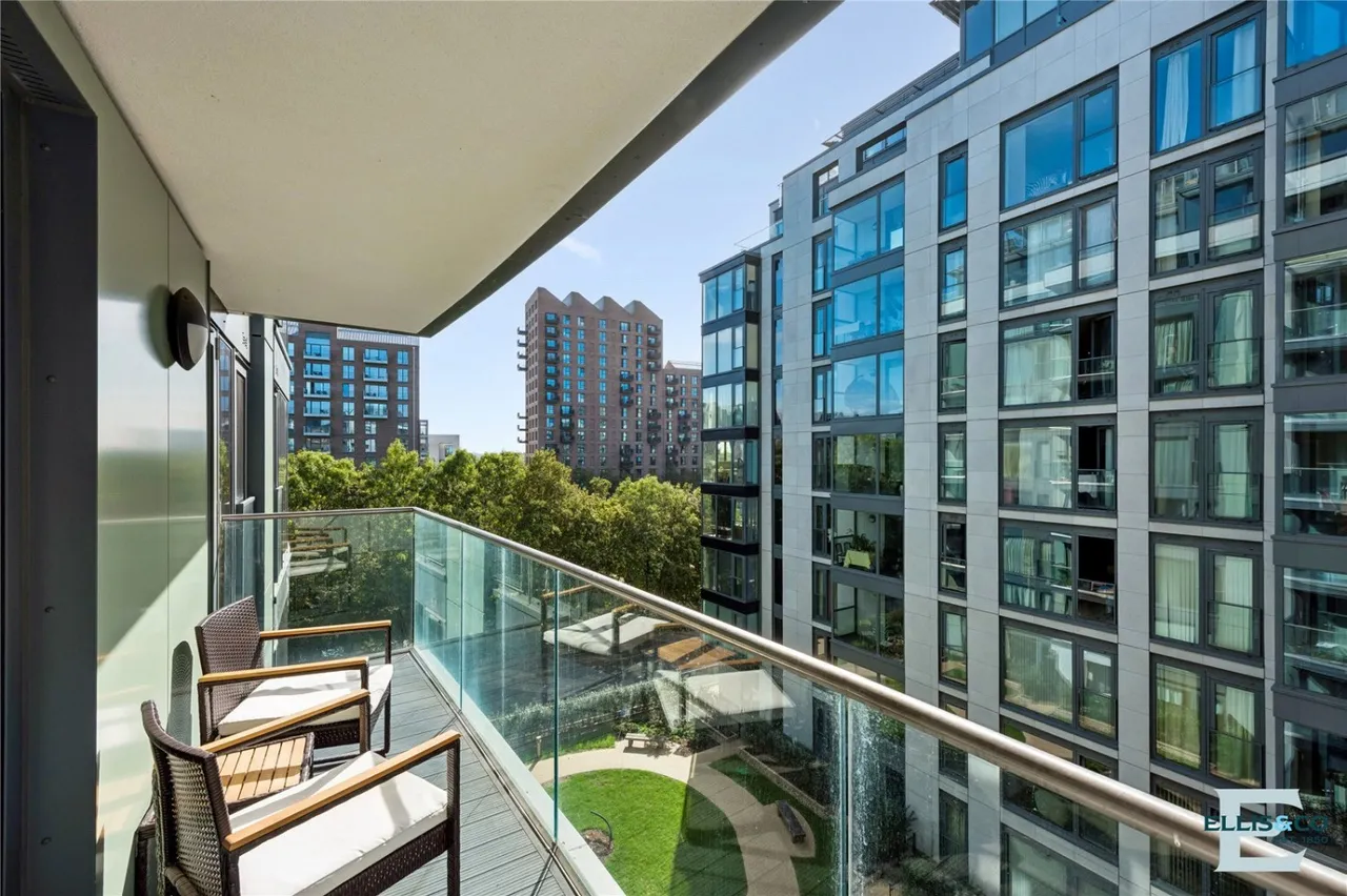 Waterside Way, London, N17, photo 10