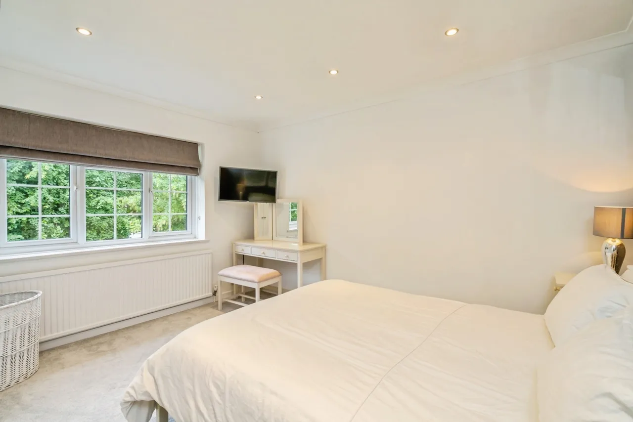 Grange Court, Bognor Regis, PO21, photo 10