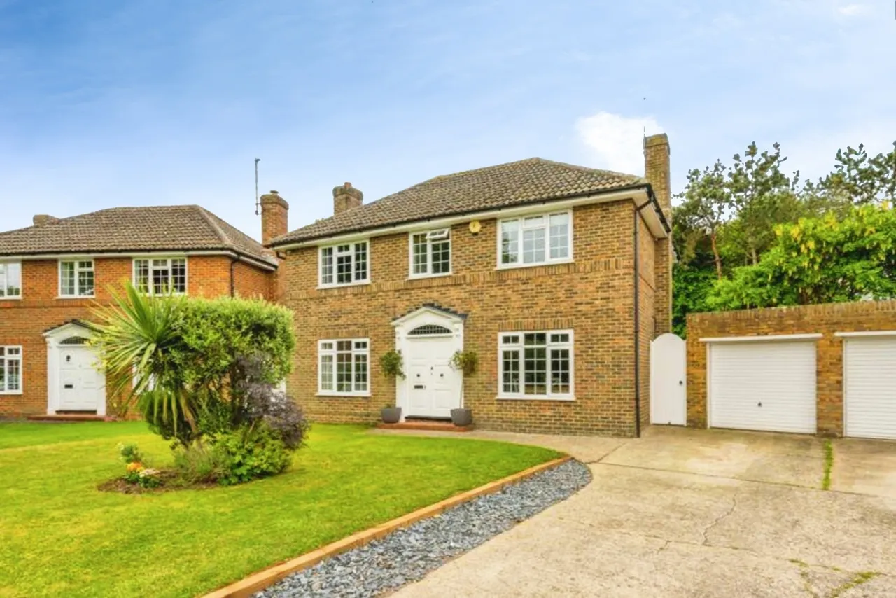 4 bed house for sale, Grange Court, Bognor Regis, PO21