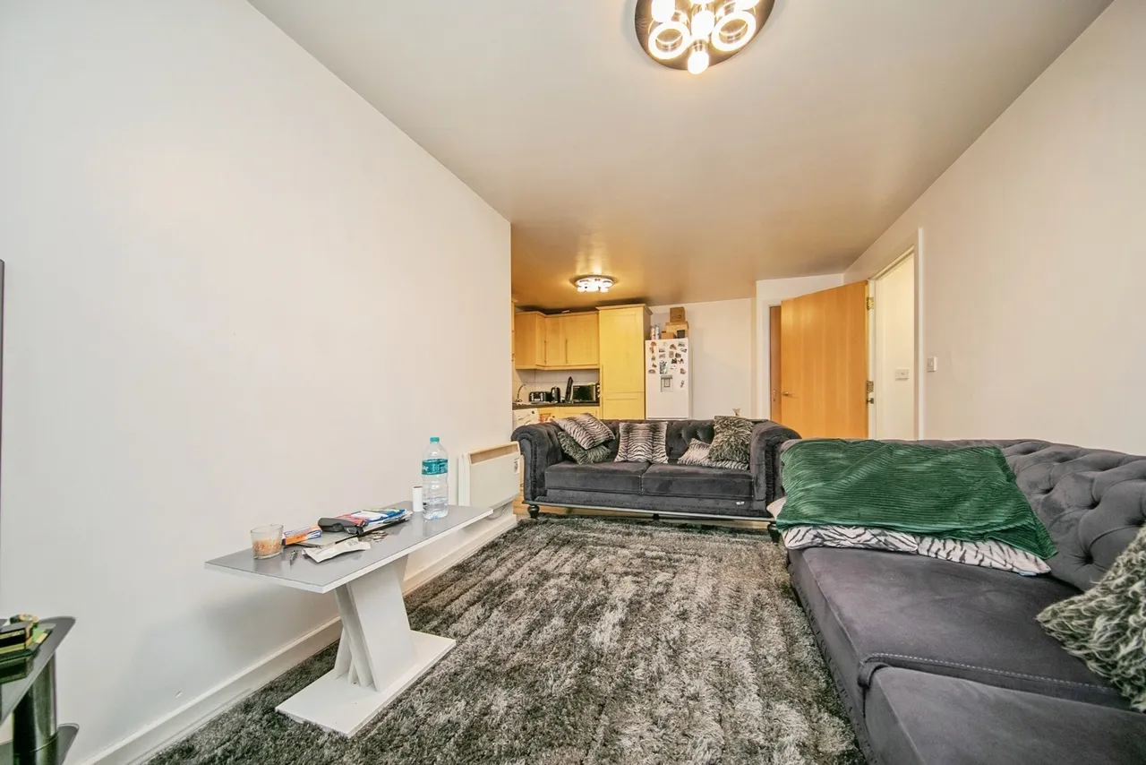 2 bed flat for sale — Bramford Road, Ipswich, Suffolk, IP1