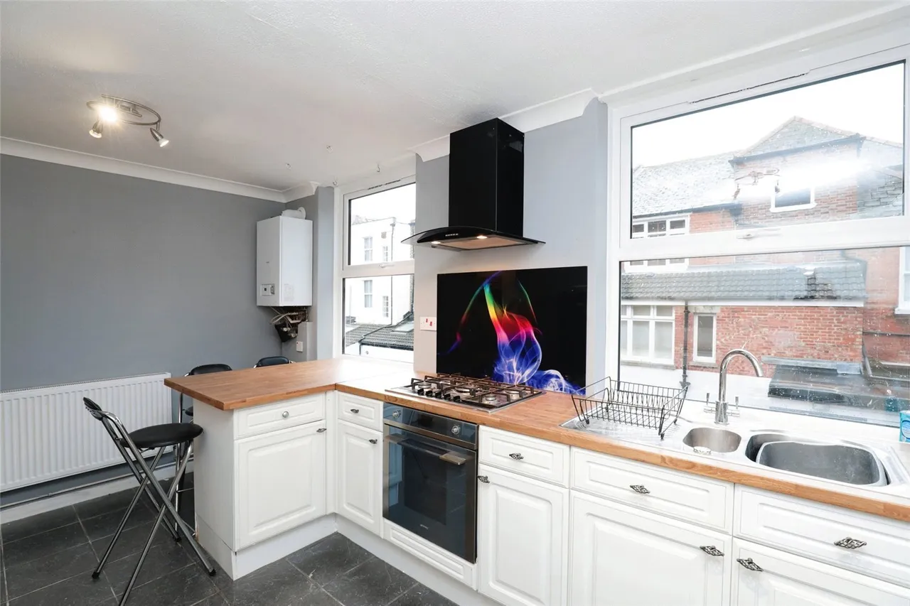 Landport Street, Southsea, PO5, photo 9