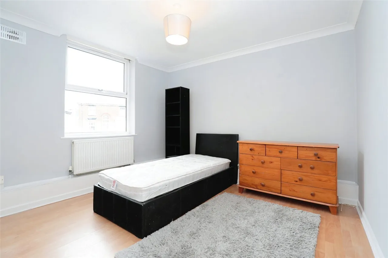 Landport Street, Southsea, PO5, photo 12