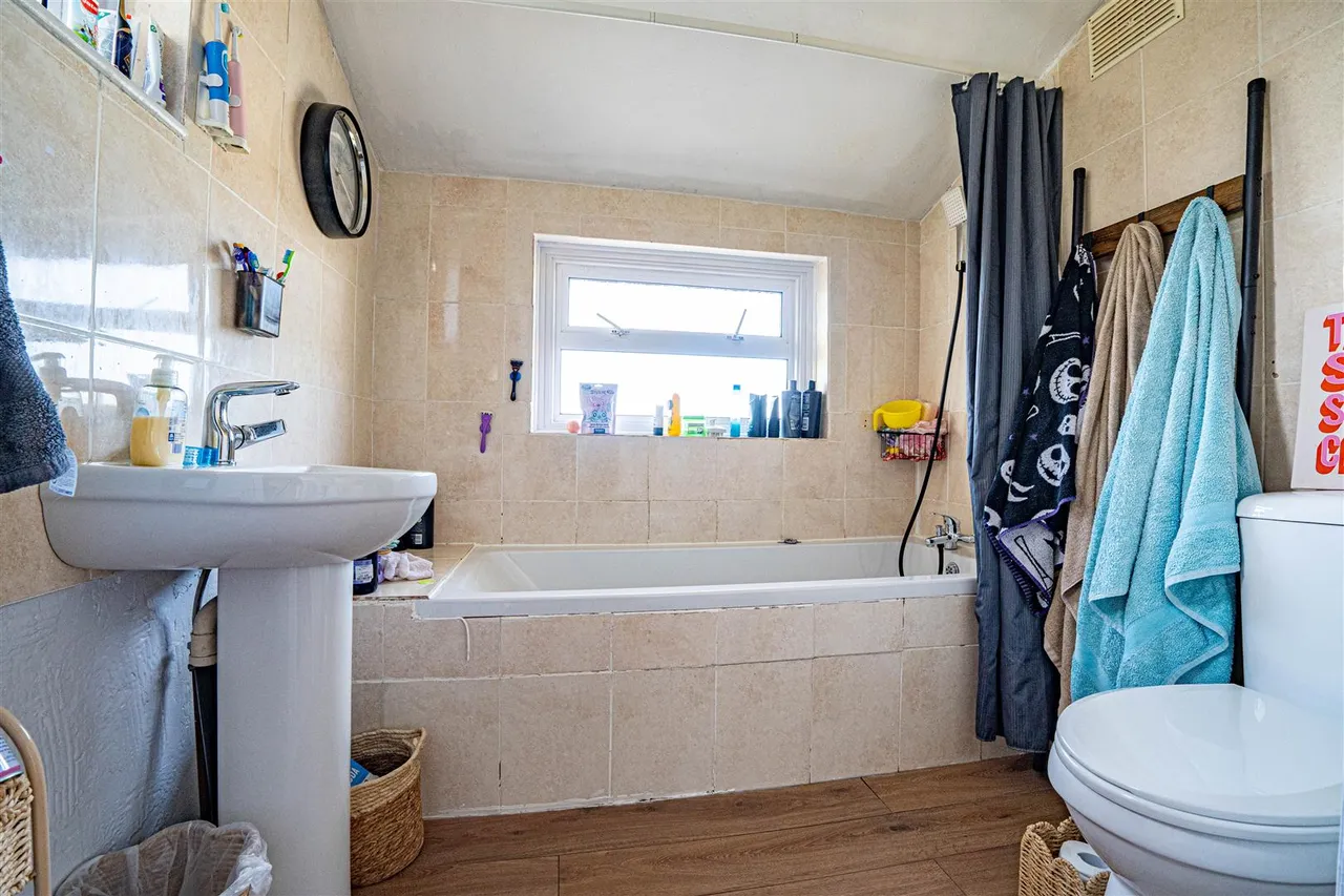 Parker Road, Hastings, photo 12