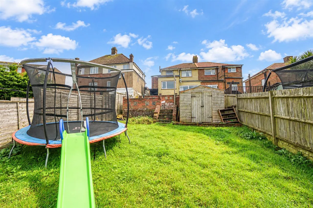 Parker Road, Hastings, photo 14