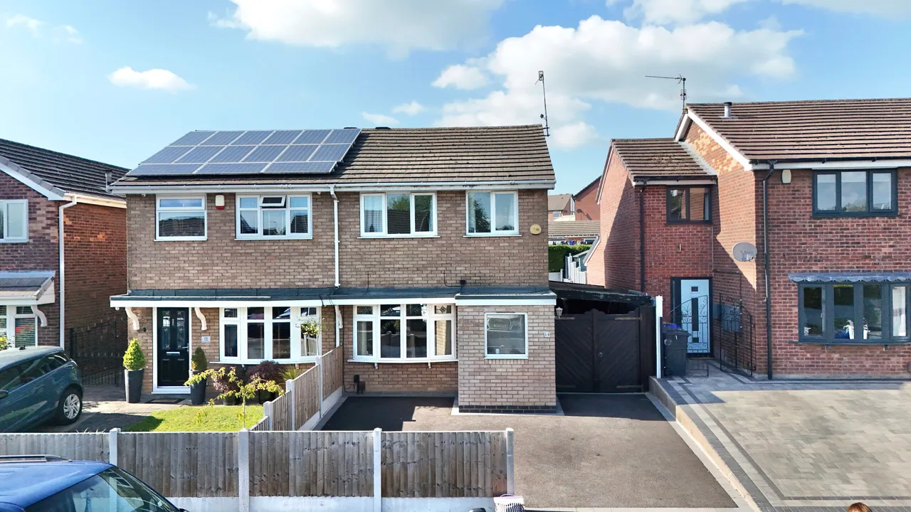 3 bed house for sale, Rustington Avenue, Stoke-On-Trent, ST3