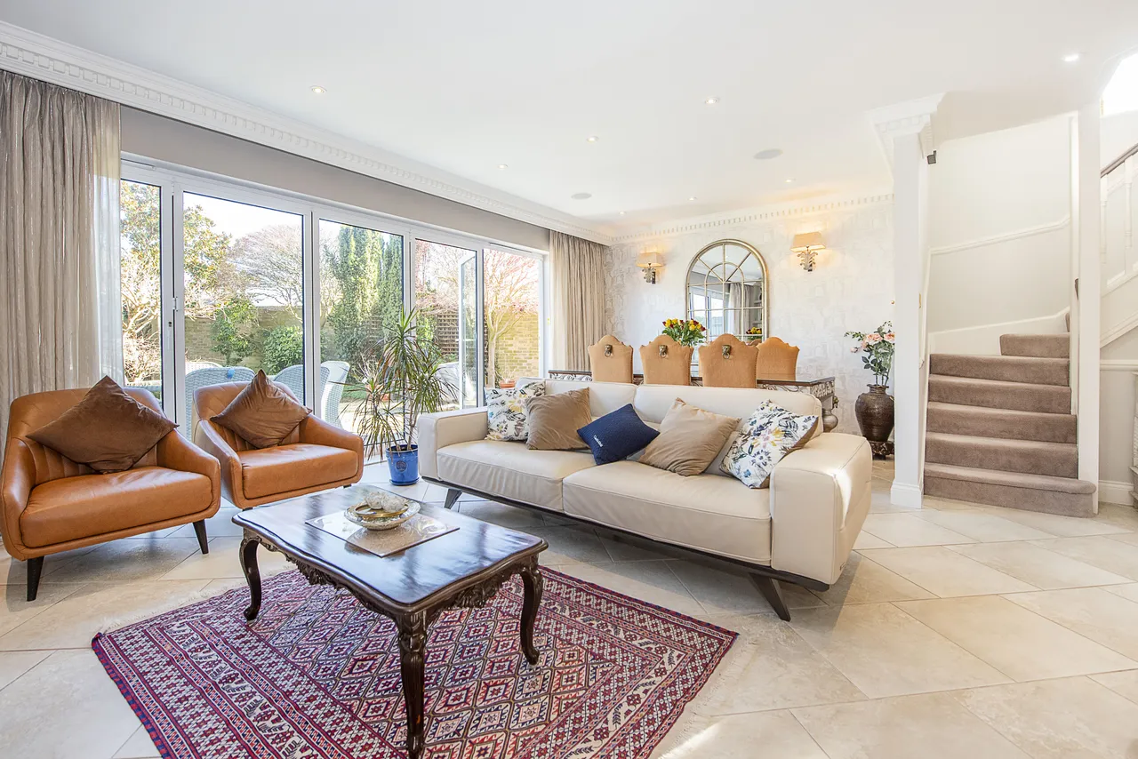 Clearwater Place, Surbiton, KT6, photo 5