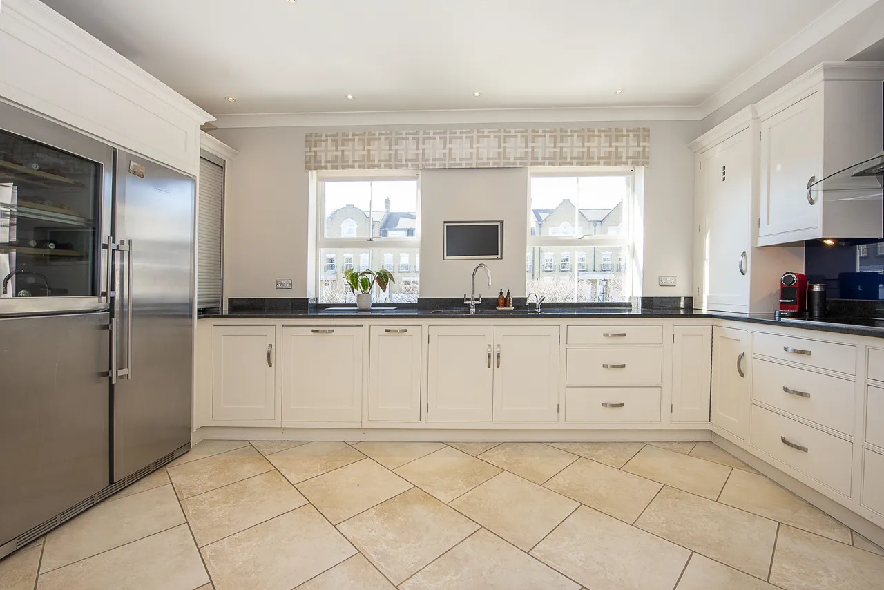 Clearwater Place, Surbiton, KT6, photo 4
