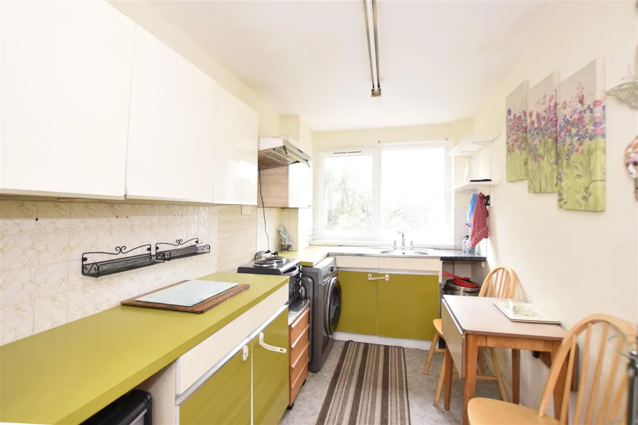 Bridgewater Road, Wembley, HA0, photo 4