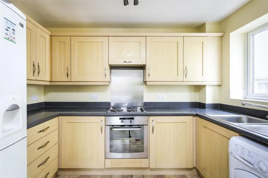 Lion Terrace, Portsmouth, PO1, photo 5