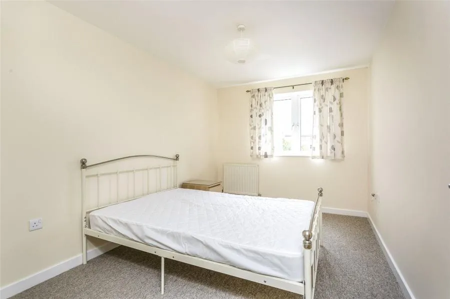Lion Terrace, Portsmouth, PO1, photo 7