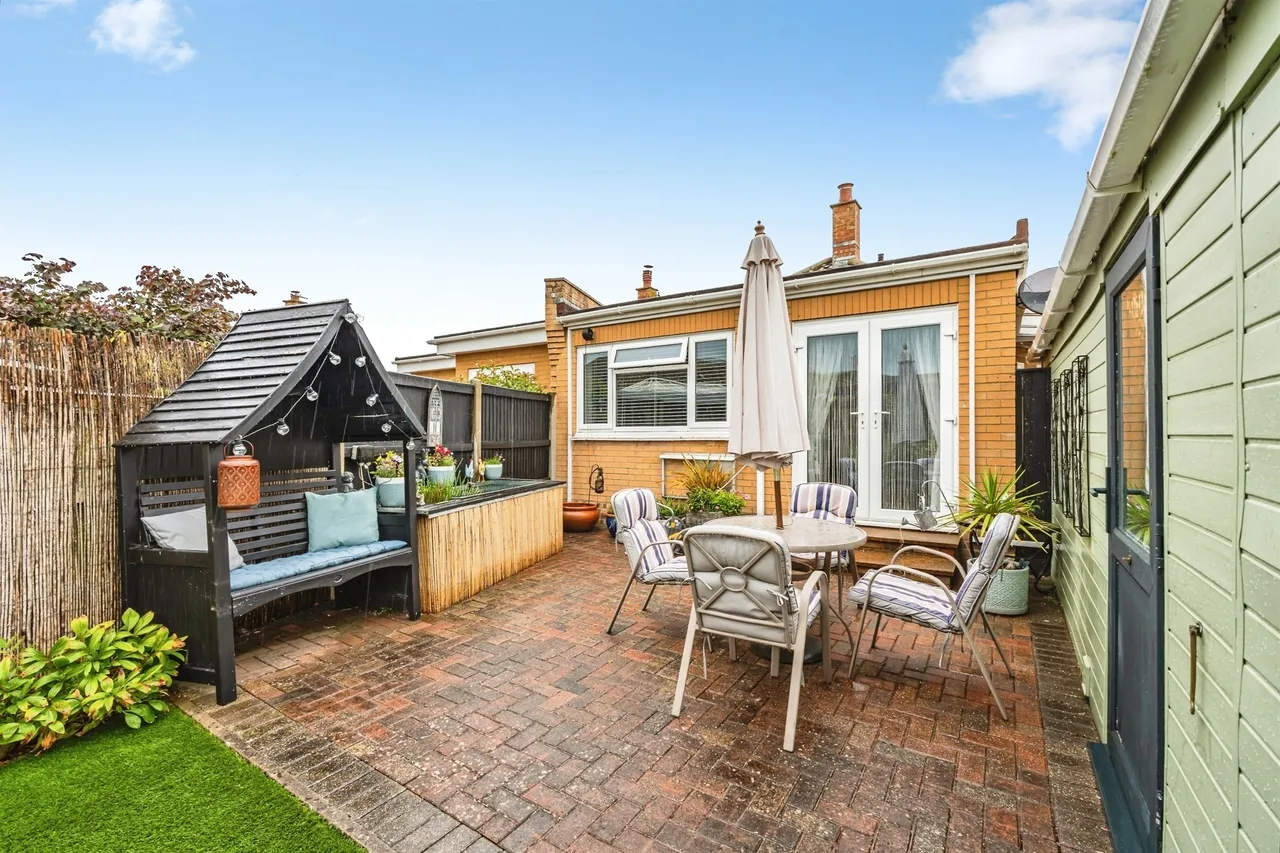 Innings Drive, Pevensey Bay, BN24, photo 19