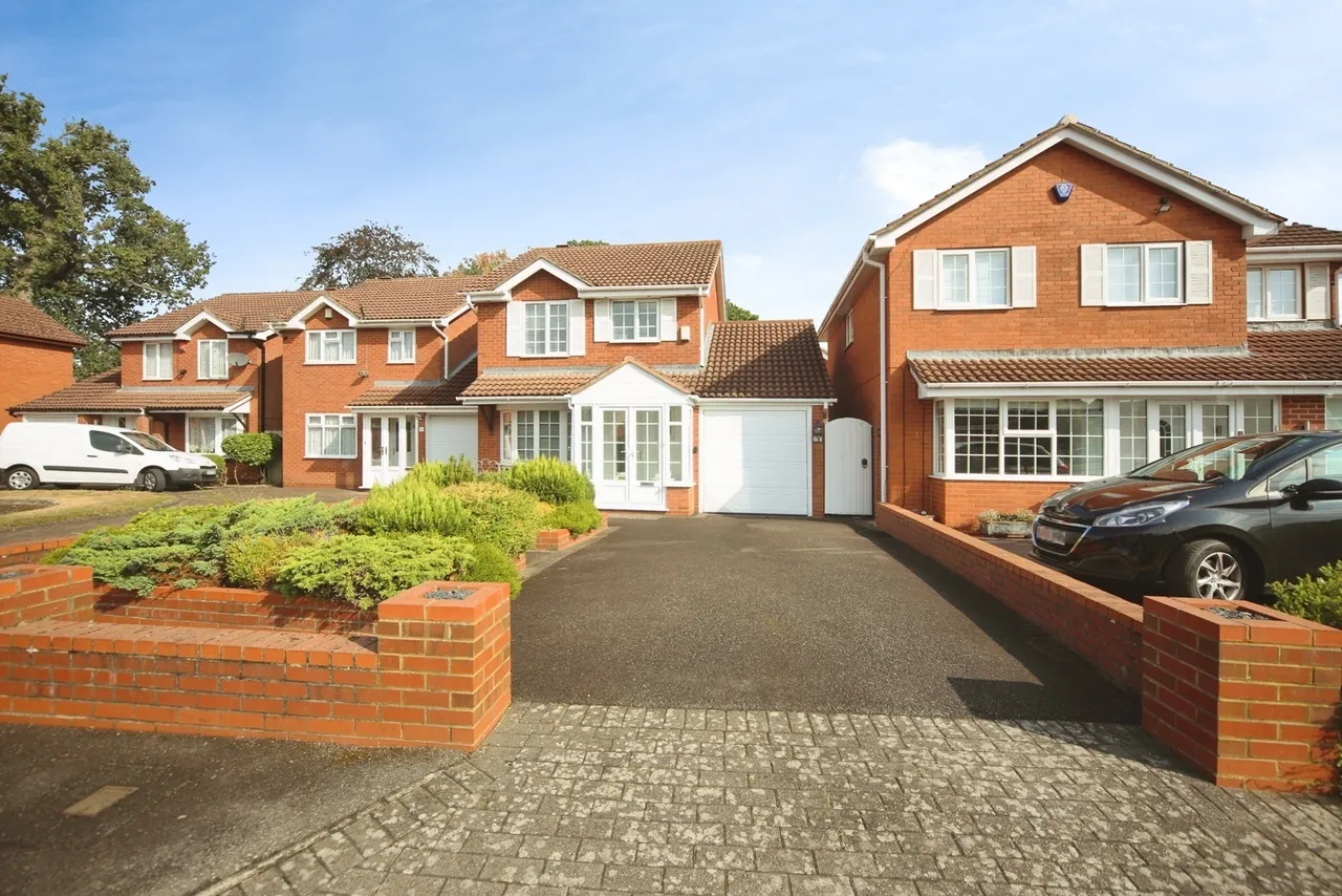 2 bed house for sale, Bissell Close, Birmingham, B28