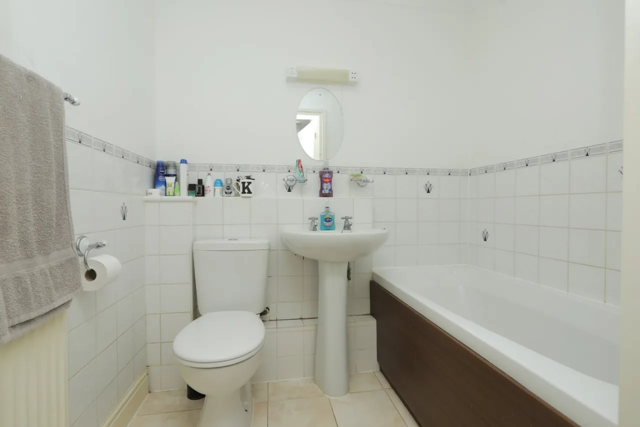 Westgate Bay Avenue, Westgate-on-Sea, CT8, photo 9