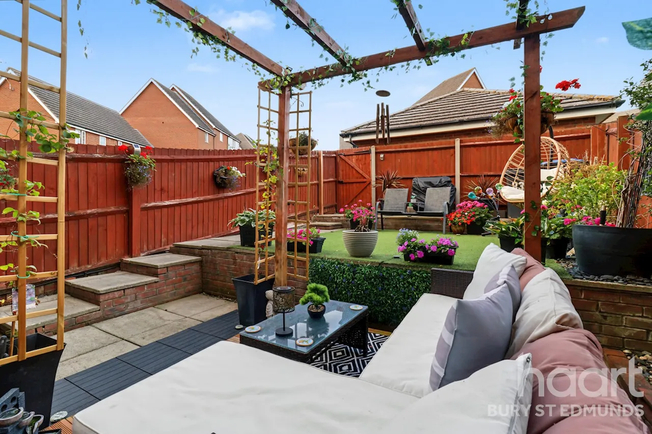 Phoenix Way, Stowmarket, IP14, photo 16
