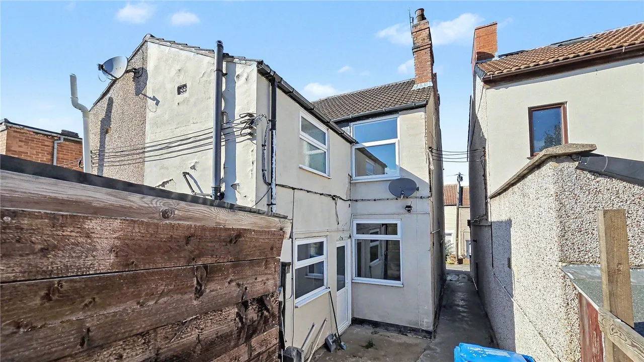 Burnell Street, Brimington, S43, photo 9