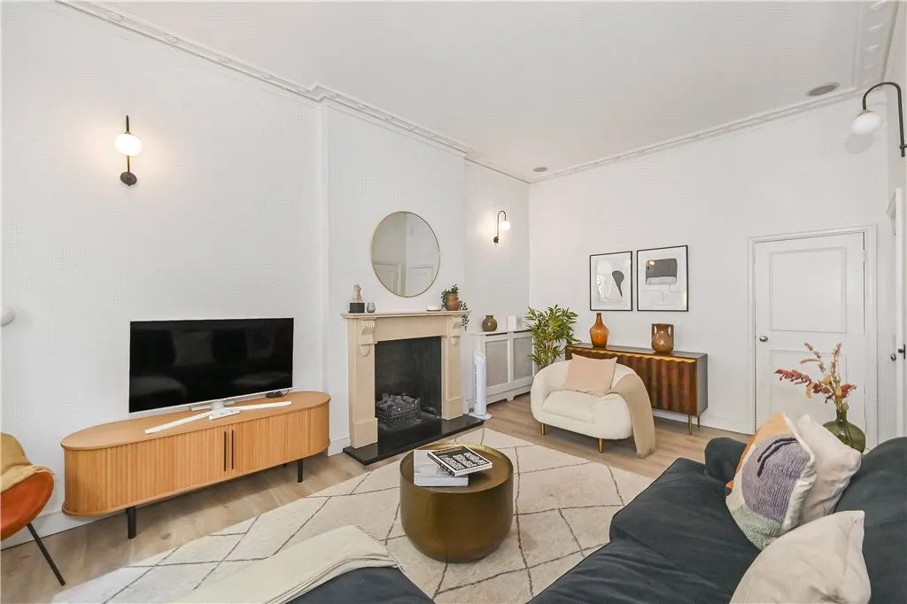 Sussex Gardens, London, W2 2, photo 10