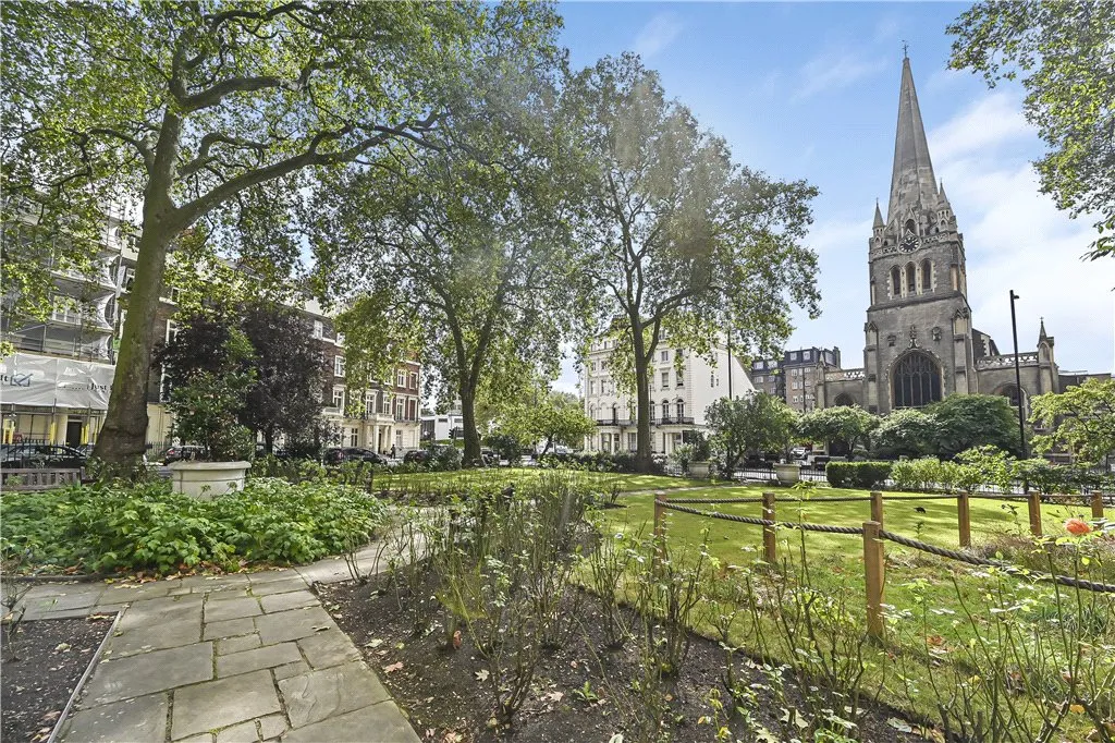 Sussex Gardens, London, W2 2, photo 22