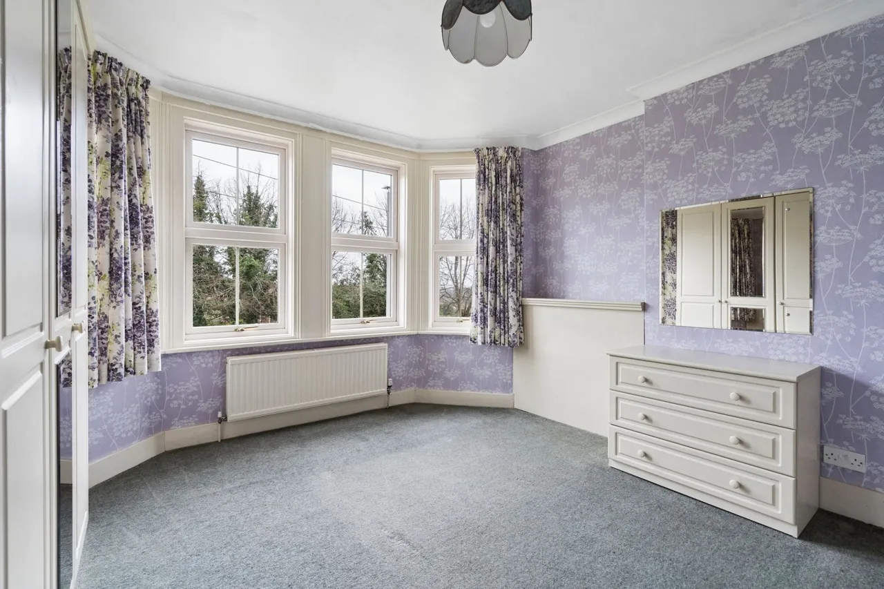 Amersham Road, High Wycombe, HP13, photo 5