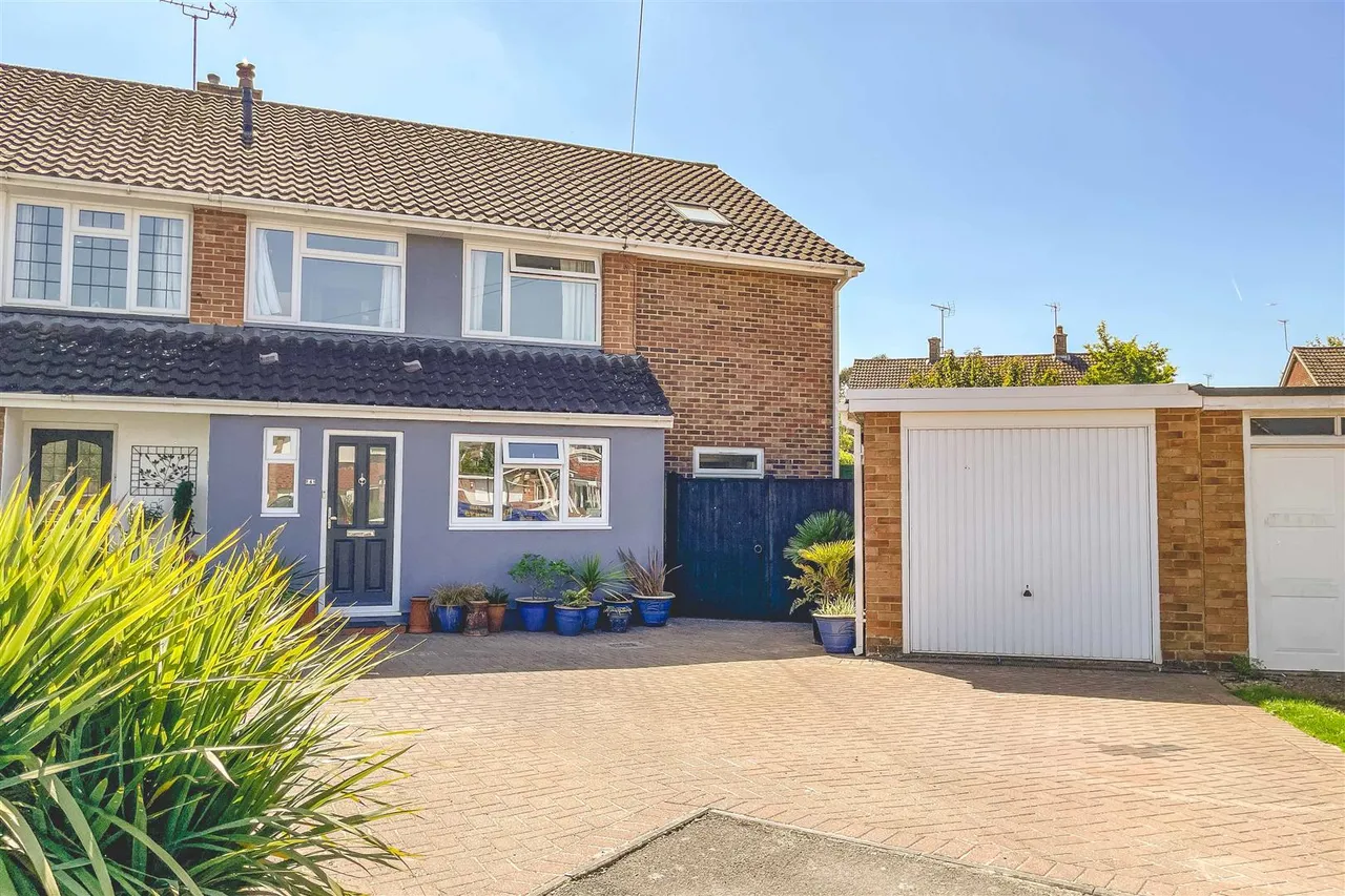 Hanley Close, Windsor, Berkshire, SL4 5QZ, photo 23