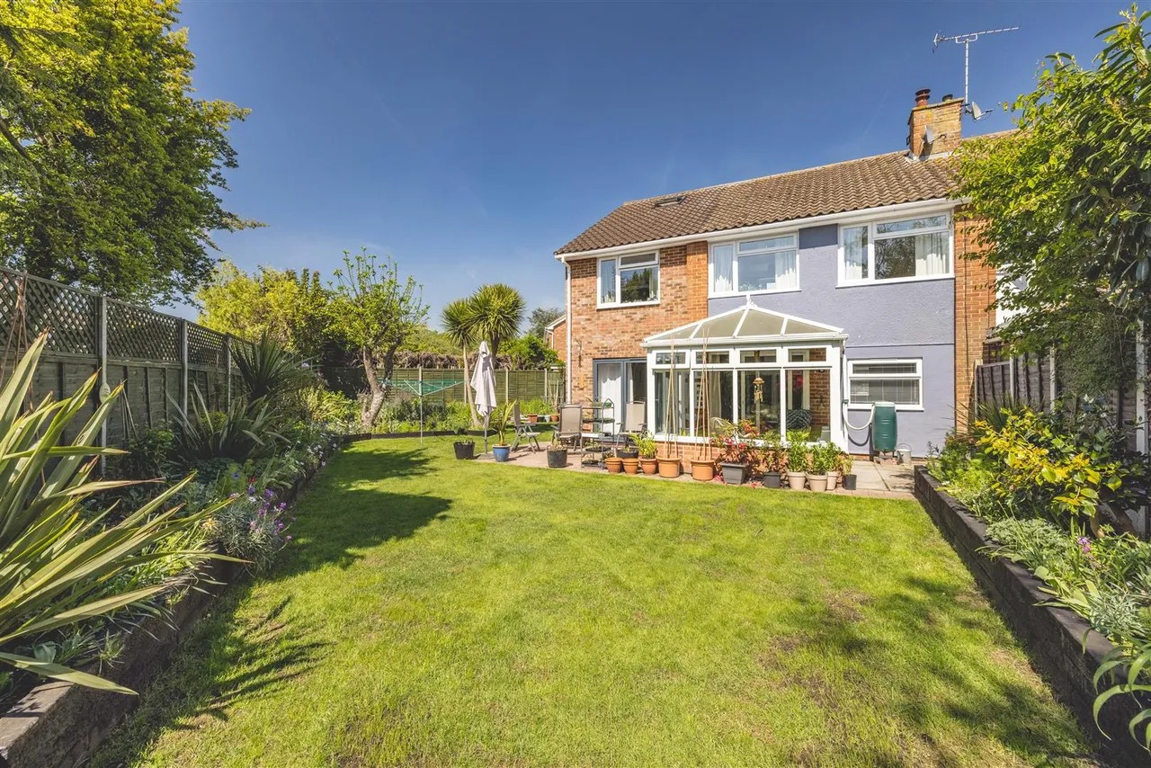 5 bed house for sale — Hanley Close, Windsor, Berkshire, SL4 5QZ