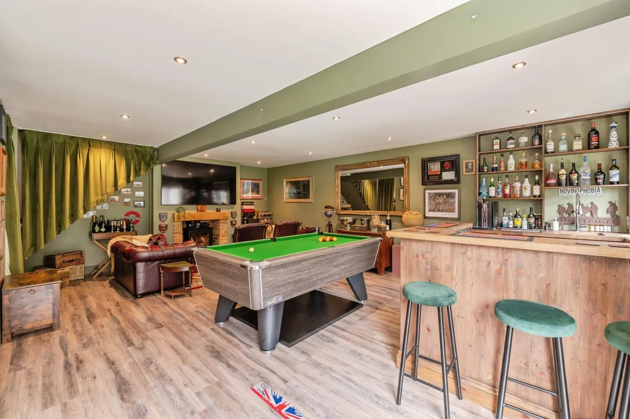 Western Road, Benfleet, SS7, photo 6
