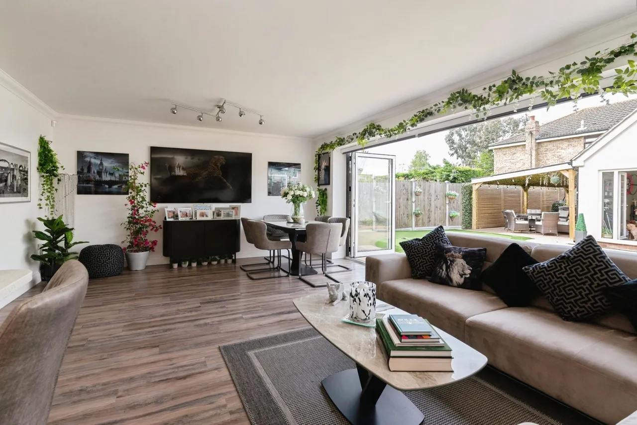 Western Road, Benfleet, SS7, photo 11