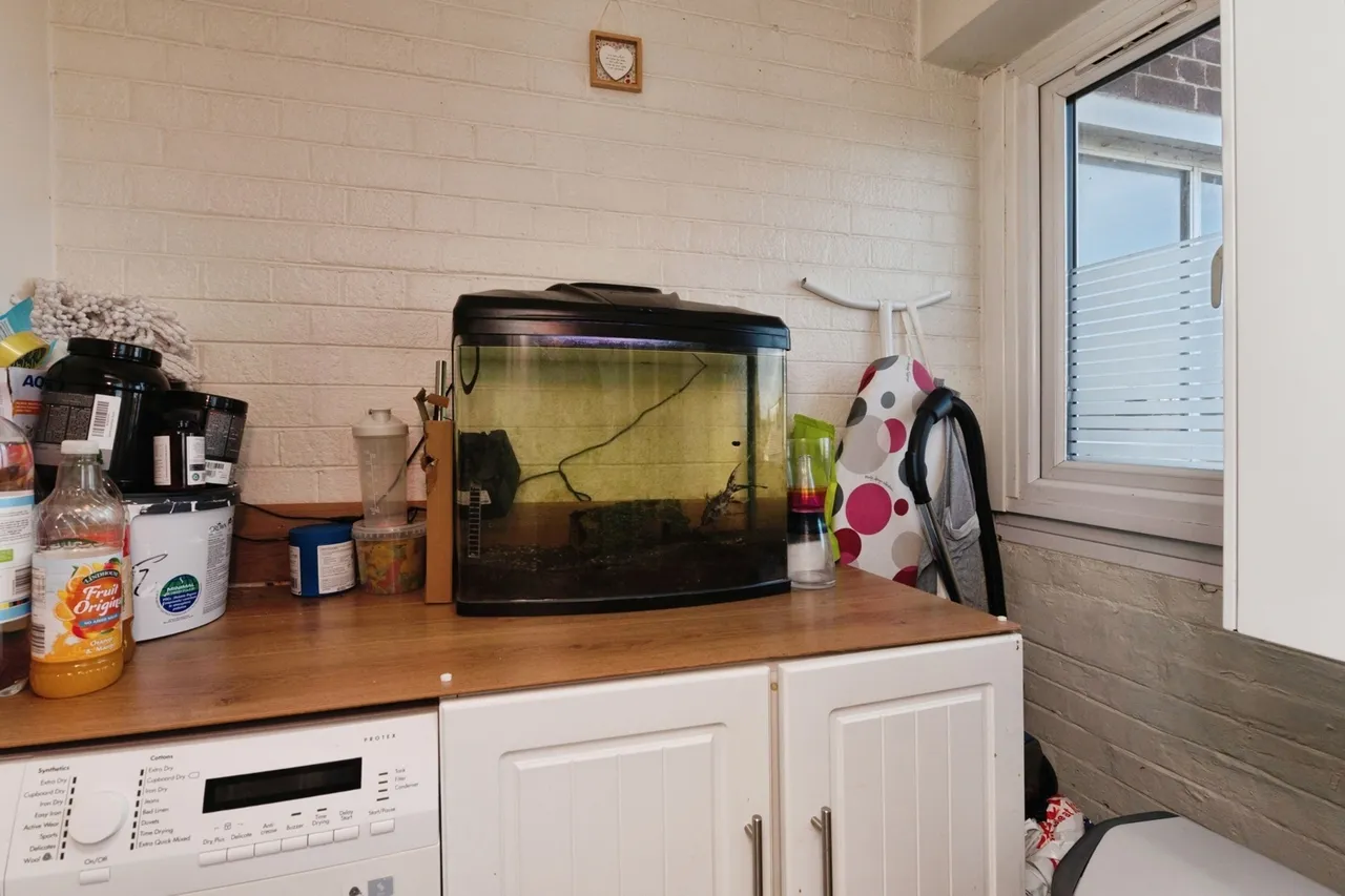 Dock Road, Tilbury, Essex, RM18, photo 12
