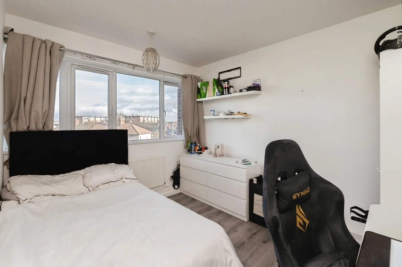 Dock Road, Tilbury, Essex, RM18, photo 15