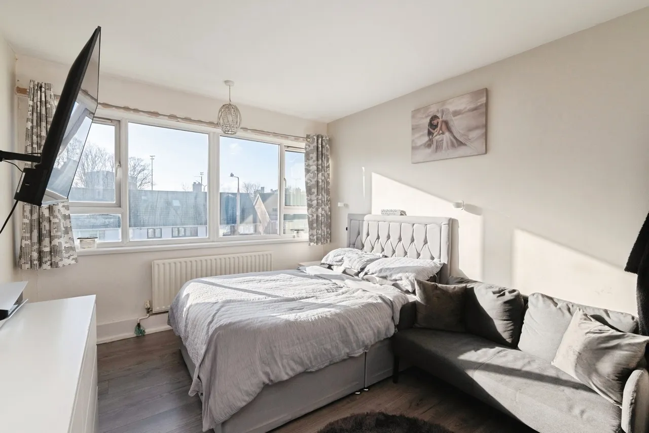 Dock Road, Tilbury, Essex, RM18, photo 14