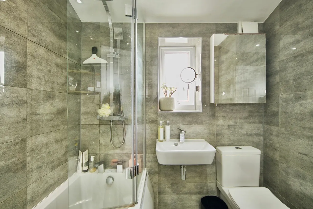 Masterman Road, East Ham, London, E6, photo 10