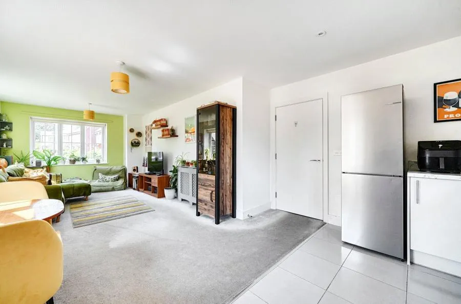 Barley Road, Finchwood Park, RG40, photo 9