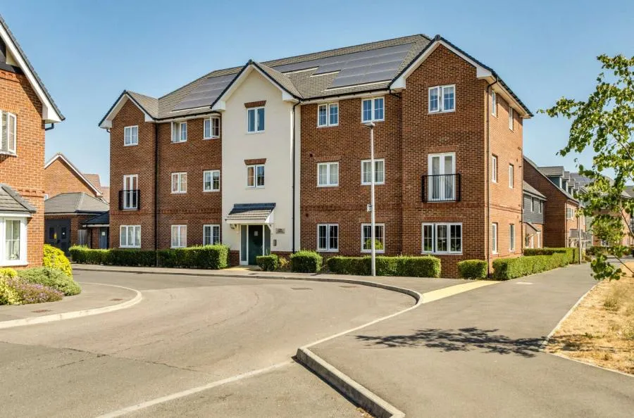 Barley Road, Finchwood Park, RG40, photo 16