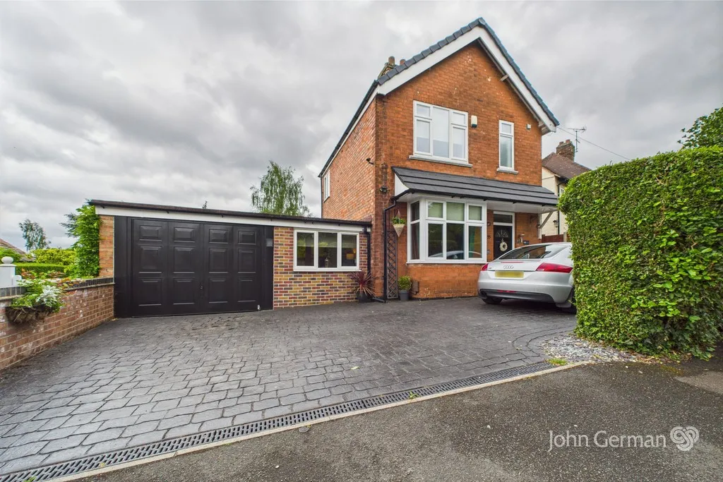 3 bed house for sale, Church Street, Littleover