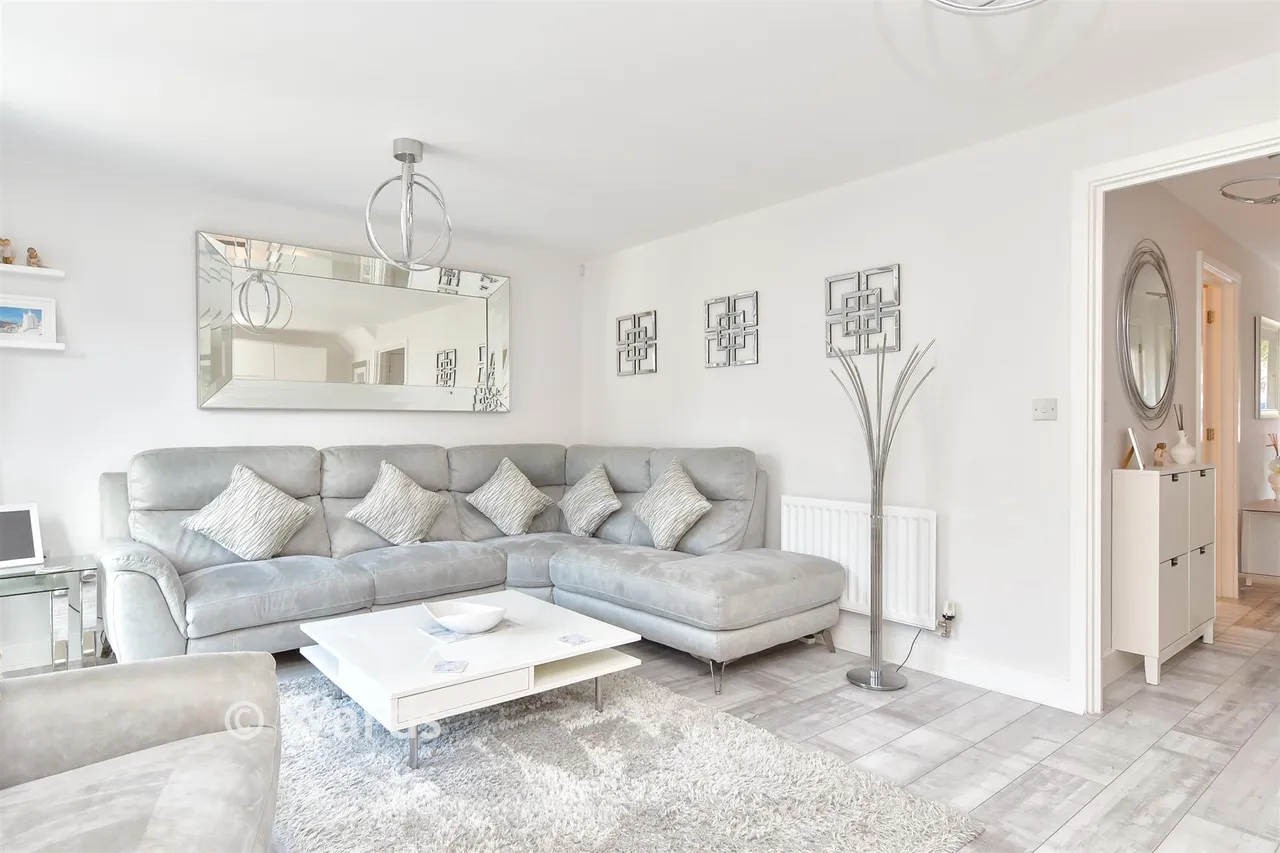 Weymouth Road, Wainscott, ME3, photo 9