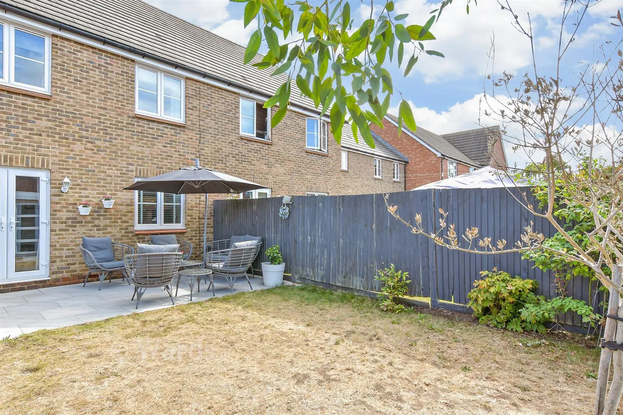 Weymouth Road, Wainscott, ME3, photo 17