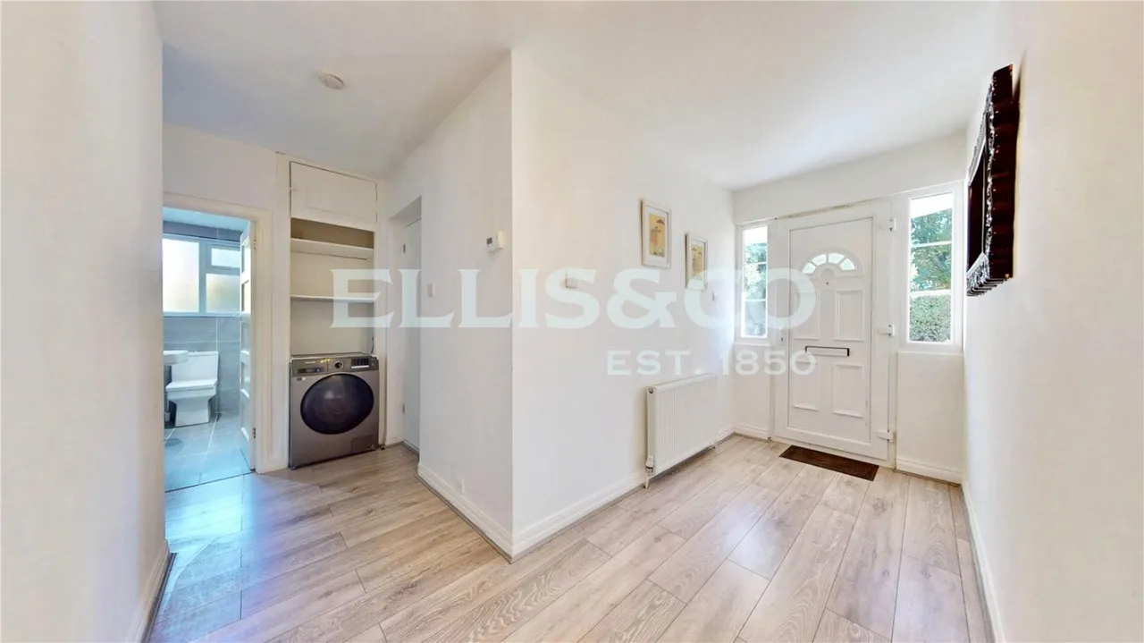 South Gardens, Wembley, HA9, photo 7