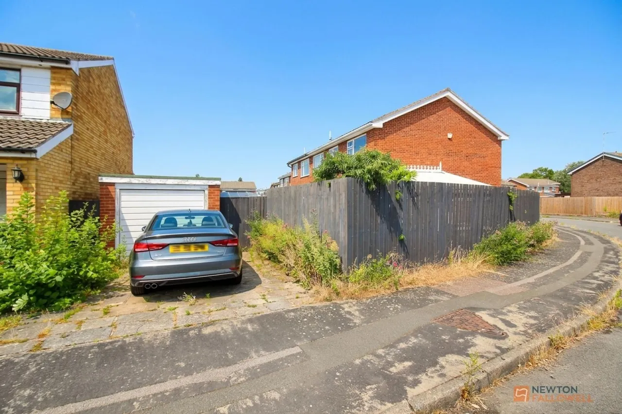 Montague Avenue, Syston, LE7, photo 17