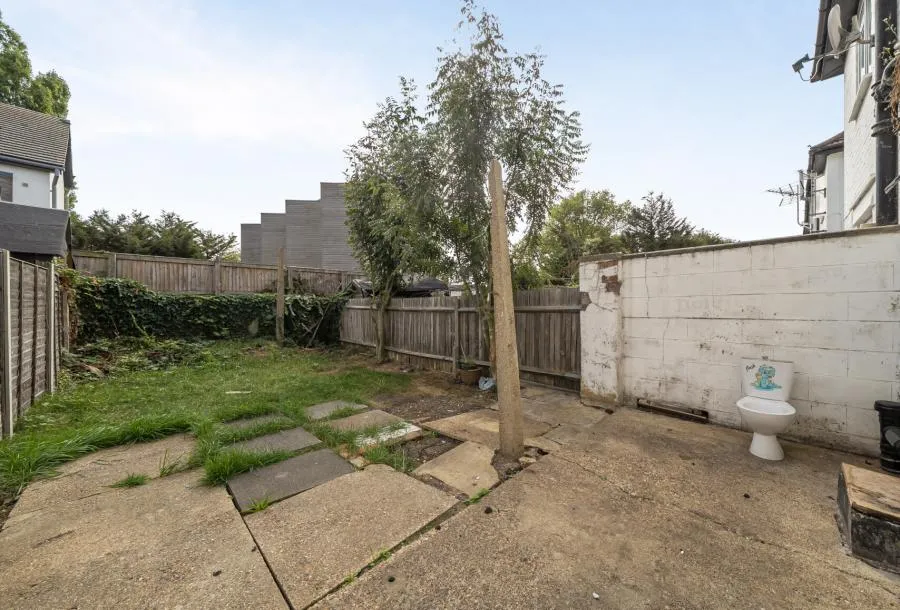 Woodstock Way, Mitcham, CR4, photo 4