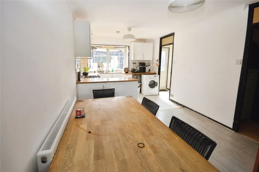 with 3 bedrooms in Bishop's Stortford, CM23, photo 13