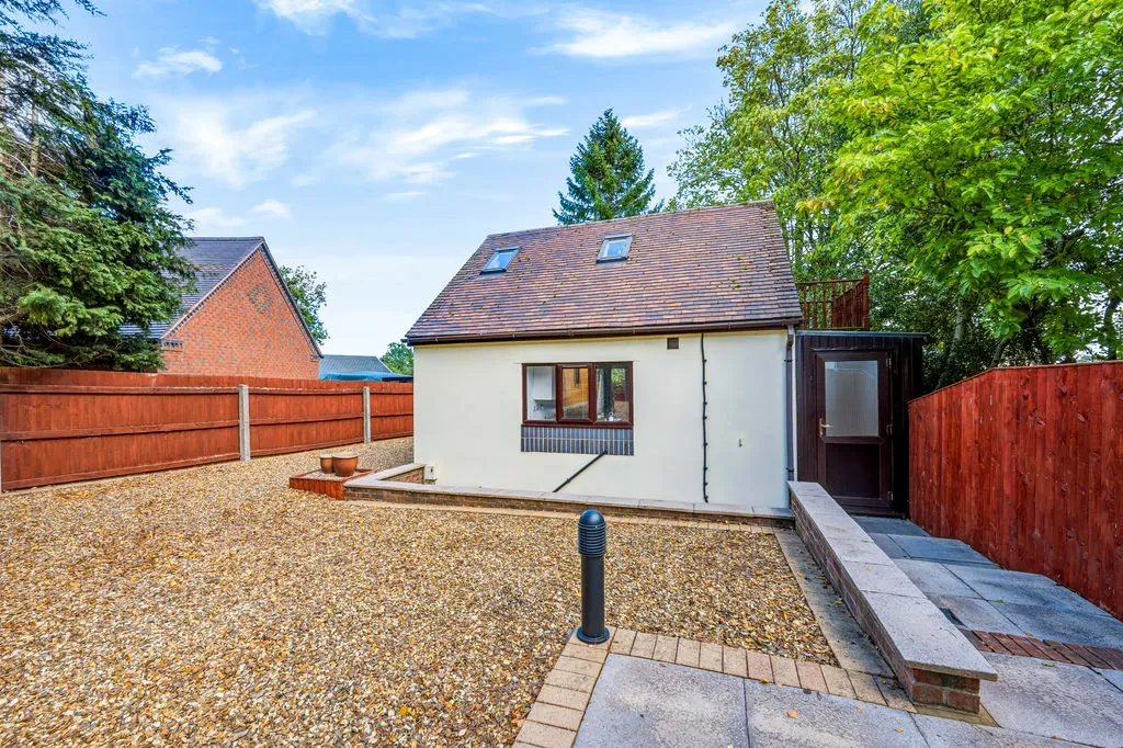 Landywood Farm Lane, Cheslyn Hay, WS6, photo 38